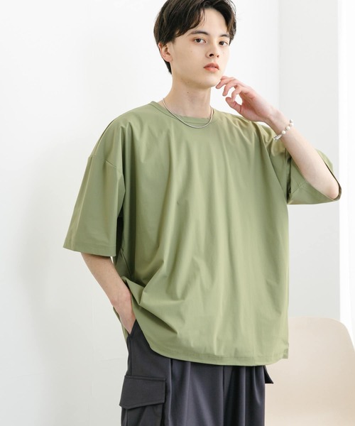 SENSE OF PLACE by URBAN RESEARCH（センスオブプレイスバイアーバンリサーチ）の「4WAYストレッチプルオーバーショートスリーブTシャツ（Tシャツ/カットソー・メンズ・ブラック/チャコールグレー/ライトカーキ・MEDIUM/LARGE）」の15枚目の写真