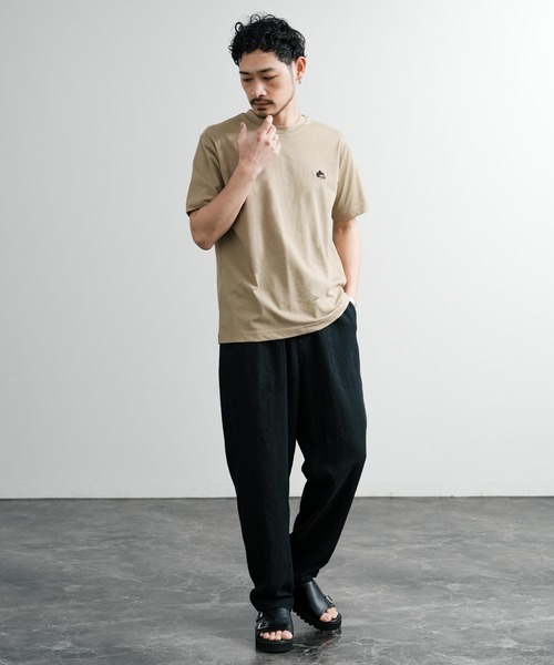 LOGOS（ロゴス）の「LOGOS 吸水速乾スパイラルヤーンワンポイントロゴ刺繍半袖Tシャツ（Tシャツ/カットソー・メンズ・ベージュ/チャコールグレー/ネイビー/キャメル/ライトグリーン/グリーン/ホワイト・LL/L/M）」の18枚目の写真