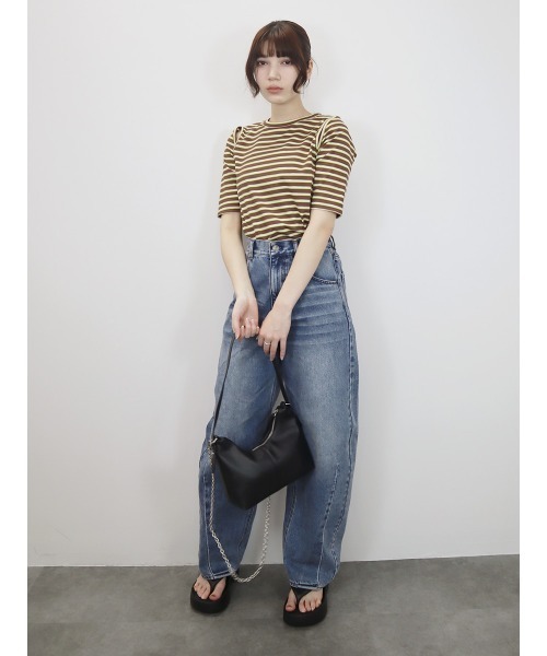 Reurie'(レウリィ)の「スリットショルダーボーダーリブトップス/slit shoulder border rib top 半袖 クルーネック 総柄 カジュアル モード グリーン 緑 アイボリー(Tシャツ/カットソー・レディース・ブラック/ブラウン・FREE)」の4枚目の写真