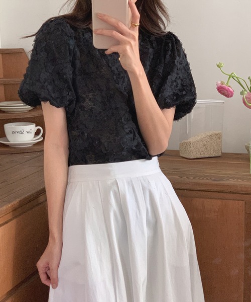 Lace Ladies(レースレディース)の「フラワー ジャガード クルーネック パフスリーブ プルオーバー(Tシャツ/カットソー・レディース・アイボリー/ブラック・FREE)」の7枚目の写真