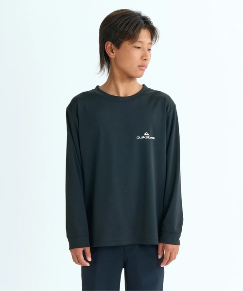Quiksilver(クイックシルバー)の「DOUBLE LOGO LS YOUTH/クイックシルバーキッズバックロゴプリント長袖ラッシュガード(水着)(ラッシュガード・キッズ・ブラック/ホワイト・160/150/140/130)」の3枚目の写真