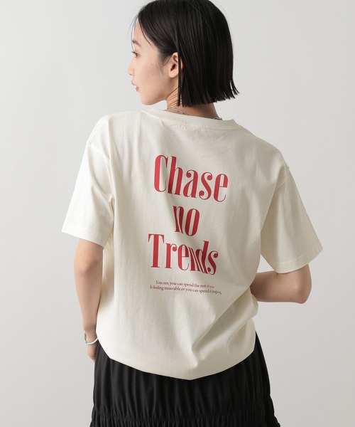 LOWRYS FARM（ローリーズファーム）の「シンプルロゴＴＥＥ　 328670（Tシャツ/カットソー・レディース・ブラック/ホワイト系その他/オフホワイト/ネイビー・FREE）」の5枚目の写真