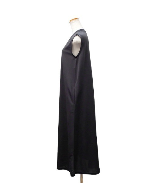 CLOTHY(クロシィ)の「【ふんわり広がるさらさら素材!】フクレノースリマキシワンピース(ワンピース・レディース・ブラウン/チャコールグレー/ブラック・MEDIUM)」の19枚目の写真