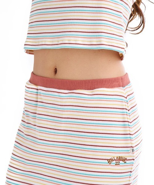 BILLABONG(ビラボン)の「BILLABONG レディース ARCH EMB RIB LONG SKIRT スカート 【2025年夏モデル】/ビラボンストレッチリブロングスカート(スカート・レディース・グレー/マルチ・MEDIUM)」の10枚目の写真