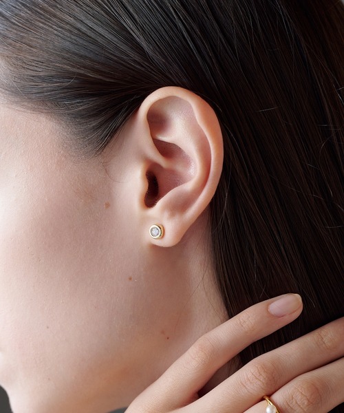ALLURELLE(アリュレル)の「【ALLURELLE】silver925 キュービックジルコニアピアス KNF-TP ※(ピアス(両耳用)・レディース・シルバー/ゴールド・FREE)」の11枚目の写真