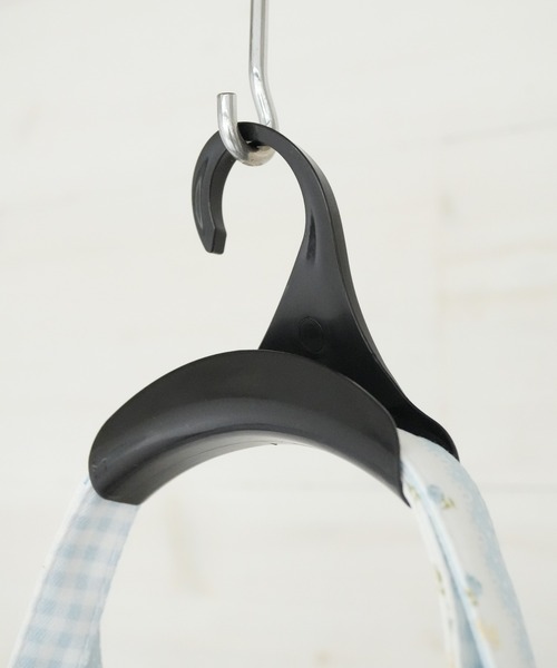 Port（ポート）の「【 Port / ポート 】 5個セット バッグ ハンガー（収納グッズ・レディース・ホワイト/ブラック・FREE）」の5枚目の写真