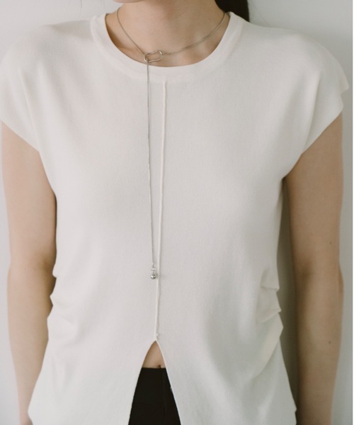 DRWCYS（ドロシーズ）の「サイドタックスリットトップス（ニット/セーター・レディース・グレー/アイボリー・FREE）」の15枚目の写真