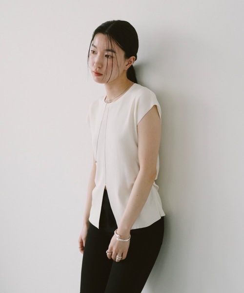 DRWCYS（ドロシーズ）の「サイドタックスリットトップス（ニット/セーター・レディース・グレー/アイボリー・FREE）」の18枚目の写真