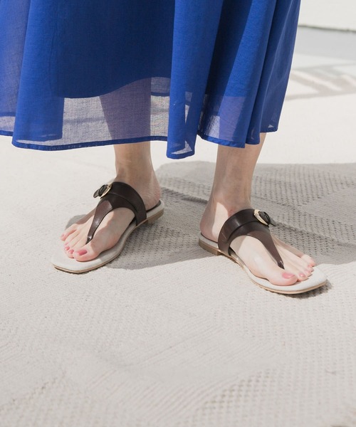 URBAN RESEARCH DOORS(アーバンリサーチドアーズ)の「キャンバスコンビトングサンダル(サンダル・レディース・ブラック/ブラウン・38/37/36)」の1枚目の写真