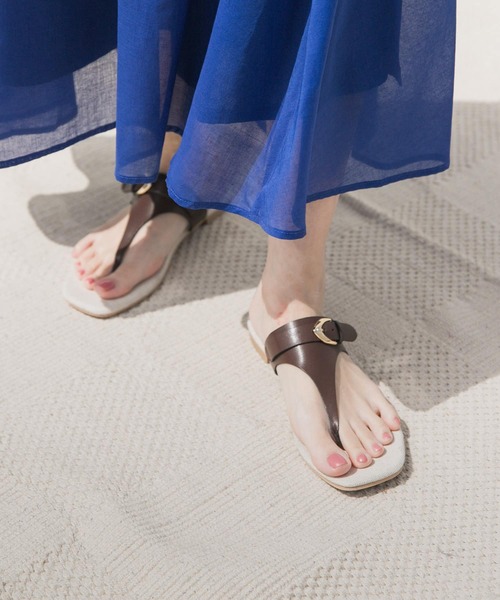 URBAN RESEARCH DOORS(アーバンリサーチドアーズ)の「キャンバスコンビトングサンダル(サンダル・レディース・ブラック/ブラウン・38/37/36)」の3枚目の写真