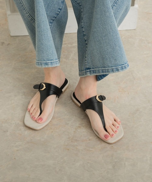 URBAN RESEARCH DOORS(アーバンリサーチドアーズ)の「キャンバスコンビトングサンダル(サンダル・レディース・ブラック/ブラウン・38/37/36)」の5枚目の写真