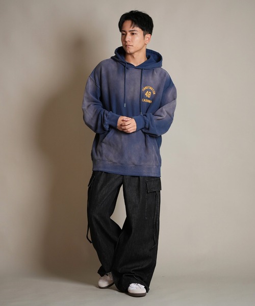 ムラサキスポーツ(ムラサキスポーツ)の「DEAR LAUREL/ディアローレル パーカー/プルオーバー フロント/バックプリント D25F-1202(パーカー・メンズ・ライトブルー/ネイビー/スミクロ/レッド・M/L)」の21枚目の写真