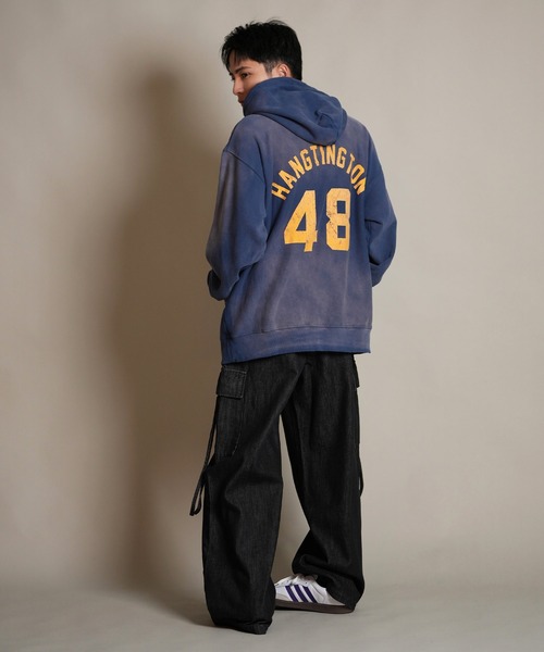 ムラサキスポーツ(ムラサキスポーツ)の「DEAR LAUREL/ディアローレル パーカー/プルオーバー フロント/バックプリント D25F-1202(パーカー・メンズ・ライトブルー/ネイビー/スミクロ/レッド・M/L)」の22枚目の写真