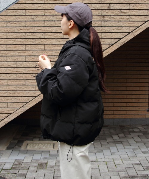 DANTON（ダントン）の「DANTON/ダントン　ダウンフーデッドジャケット　DOWN HOODED JACKET　DT-A0008 TPR（ダウンジャケット/コート・レディース・ブラック/ライトベージュ・S）」の4枚目の写真