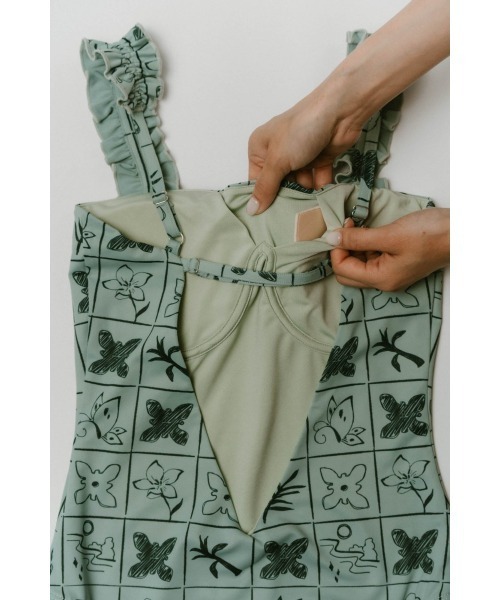 back open flower swim suit（水着）｜Knuth Marf