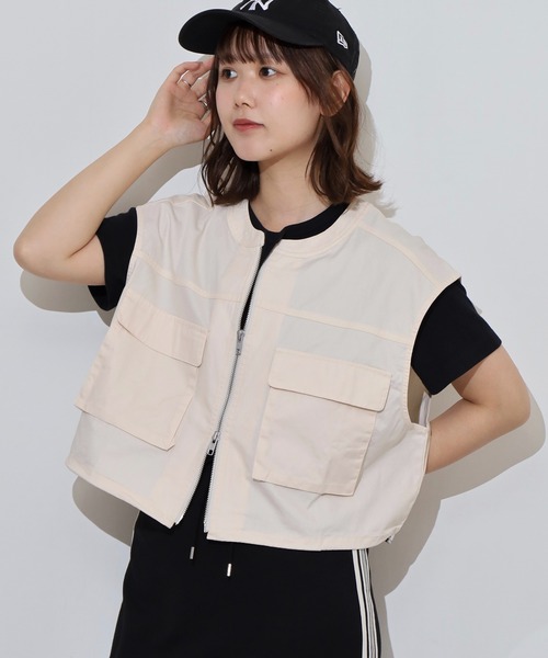 Arinomama(アリノママ)の「コットンツイルWポケショートベスト(ベスト・レディース・アイボリー/ブラック/スミクロ/ダークブラウン・FREE)」の6枚目の写真