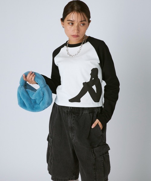 Kappa(カッパ)の「ラグラン長袖Tシャツ(Tシャツ/カットソー・レディース・ブルー/ホワイト・LARGE/MEDIUM/SMALL)」の18枚目の写真