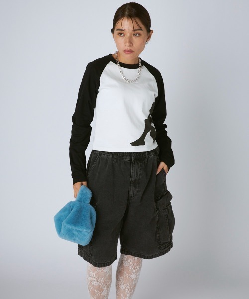 Kappa(カッパ)の「ラグラン長袖Tシャツ(Tシャツ/カットソー・レディース・ブルー/ホワイト・LARGE/MEDIUM/SMALL)」の22枚目の写真