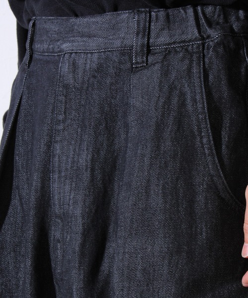 GLOSTER（グロスター）の「【WEB限定】フロントインタックワイドデニム（デニムパンツ・メンズ・インディゴブルー/ブラック・マルチサイズ）」の13枚目の写真
