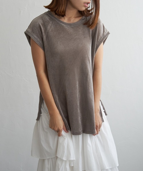 notch.(ノッチ)の「シアーフロッキールーズタンクトップ(Tシャツ/カットソー・レディース・ブラック/チャコール・M)」の3枚目の写真