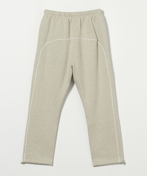 FOG ESSENTIALS（エフオージーエッセンシャルズ）の「＜FEAR OF GOD ESSENTIALS＞リラックス スウェット パンツ（スウェットパンツ・メンズ・ライトグレー/ベージュ・S/L/M/XS）」の3枚目の写真