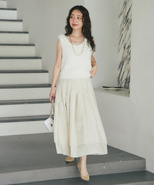 La boutique BonBon（ラブティックボンボン）の「【最強モテニット】ロングフェザー前後2WAYニットベスト（ベスト・レディース・ライトグレー/オフホワイト/ピンク・FREE）」の12枚目の写真