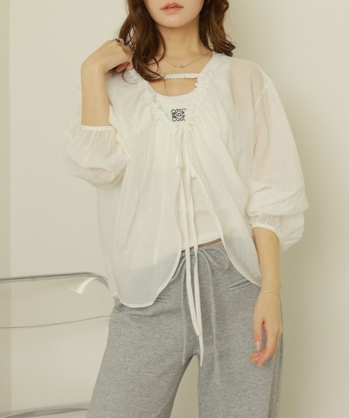 LAULEN(ローレン)の「2way conscious sheer tops /2wayコンシャスシアー長袖トップス(シャツ/ブラウス・レディース・グリーン/アイボリー・FREE)」の3枚目の写真