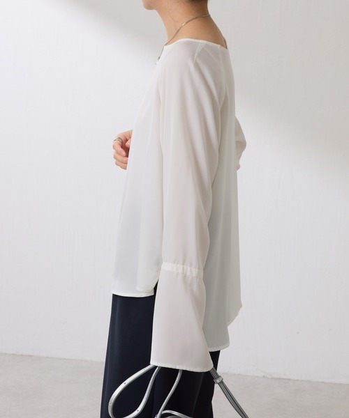 COLLAGE GALLARDAGALANTE（コラージュガリャルダガランテ）の「袖