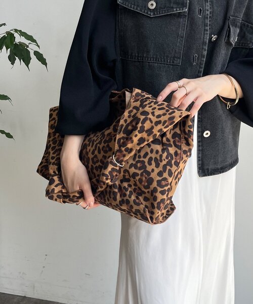 DouDou（ドゥドゥ）の「【WEB限定】ワンショルダーバッグ（ショルダーバッグ・レディース・ベージュ/ブラウン/ブラック/シルバー・FREE）」の12枚目の写真