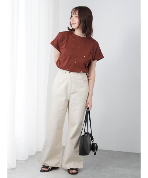 Te chichi TERRASSE(テチチテラス)の「フレアワイドデニムパンツ(その他パンツ・レディース・ブラック/オフホワイト/マスタード・M/L)」の21枚目の写真