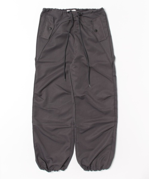 CERCA(チェルカ)の「HALEY PESCA/ルーズフィット ドロストカーゴパンツ(カーゴパンツ・レディース・ダークグレー・SMALL/MEDIUM)」の1枚目の写真