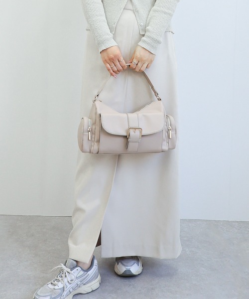 MIAN (ミアン)の「アウトポケット2wayショルダーバッグ(ショルダーバッグ・レディース・モカ/ブラック/グレイッシュベージュ・FREE)」の19枚目の写真