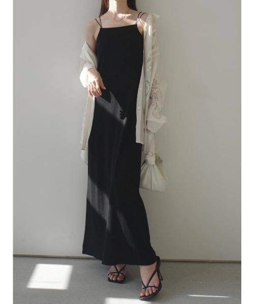 amel（エイメル）の「ダブルストラップキャミドレス（ワンピース・レディース・ブラック・FREE）」の2枚目の写真