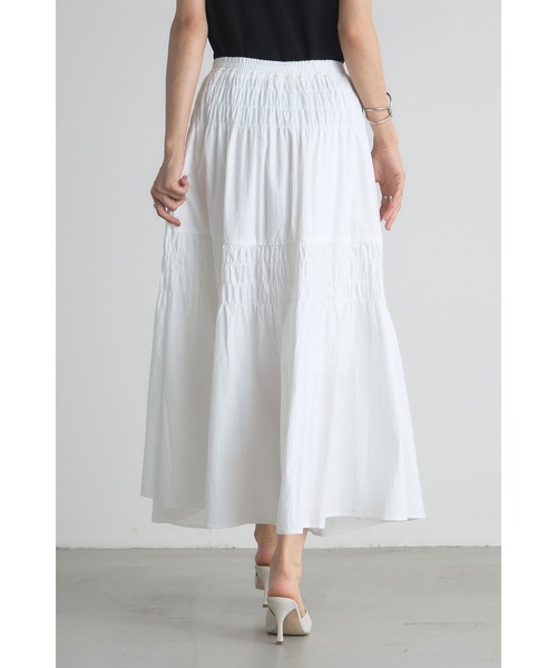 &. NOSTALGIA（アンドドットノスタルジア）の「シャーリングティアードスカート（スカート・レディース・オフホワイト/ブラック・M）」の6枚目の写真