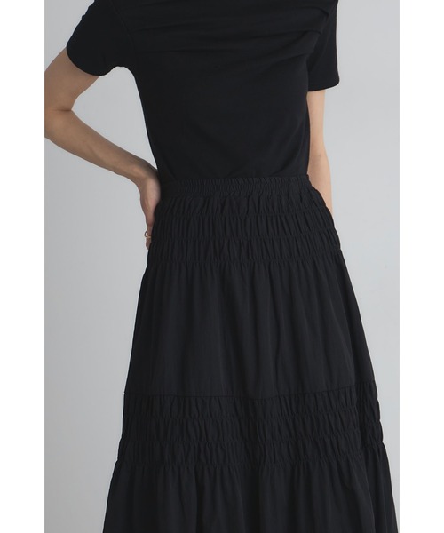 &. NOSTALGIA（アンドドットノスタルジア）の「シャーリングティアードスカート（スカート・レディース・オフホワイト/ブラック・M）」の10枚目の写真