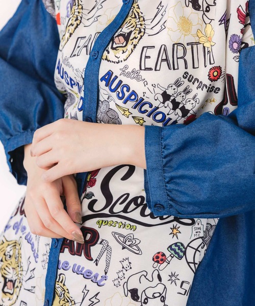 ScoLar（スカラー）の「152748：タイガー柄切替デニムシャツ（シャツ