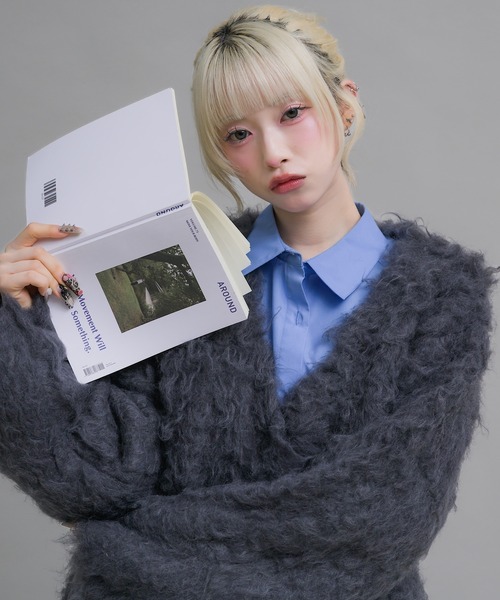 17HR(セブンティーンアワーズ)の「ミックスシャギーニットカーディガン(カーディガン/ボレロ・レディース・チャコールグレー/ブルー・FREE)」の18枚目の写真