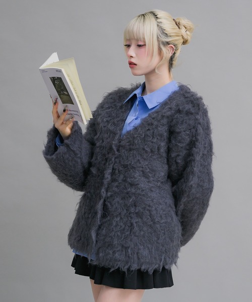 17HR(セブンティーンアワーズ)の「ミックスシャギーニットカーディガン(カーディガン/ボレロ・レディース・チャコールグレー/ブルー・FREE)」の6枚目の写真