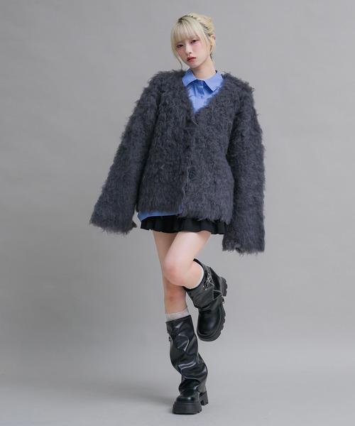 17HR(セブンティーンアワーズ)の「ミックスシャギーニットカーディガン(カーディガン/ボレロ・レディース・チャコールグレー/ブルー・FREE)」の7枚目の写真