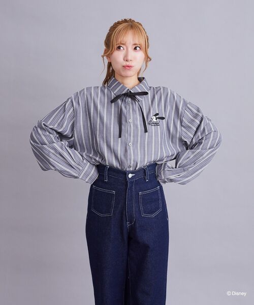 Disney(ディズニー)の「オズワルド/ストライプシャツ(シャツ/ブラウス・レディース・ブラック・FREE)」の4枚目の写真