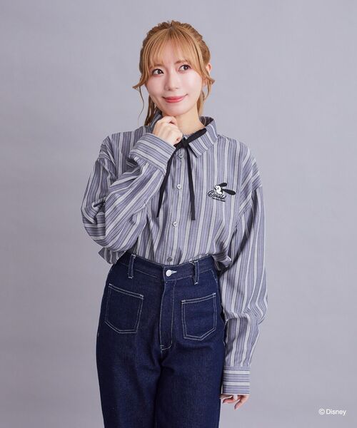 Disney(ディズニー)の「オズワルド/ストライプシャツ(シャツ/ブラウス・レディース・ブラック・FREE)」の2枚目の写真