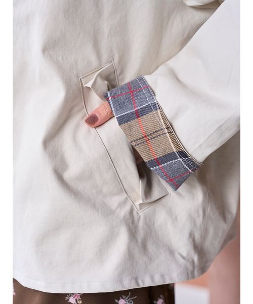 Barbour（バブアー）の「【Barbour】別注ジャケット/TRANSPORT（ブルゾン・レディース・アイボリー/ブラック/ブラウン・0）」の22枚目の写真