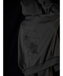 MURUA | Sarah×MURUAユニセックススウェットフーディー(パーカー)