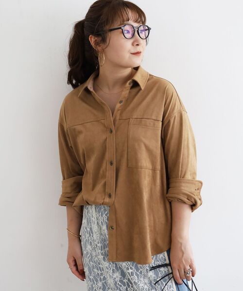 le.coeur blanc(ルクールブラン)の「リバーフェイクスエードオーバーシャツ(シャツ/ブラウス・レディース・キャメル/ベージュ・38)」の15枚目の写真