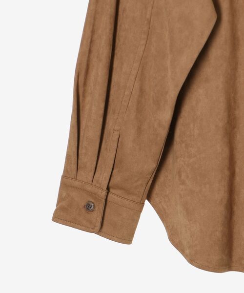 le.coeur blanc(ルクールブラン)の「リバーフェイクスエードオーバーシャツ(シャツ/ブラウス・レディース・キャメル/ベージュ・38)」の6枚目の写真