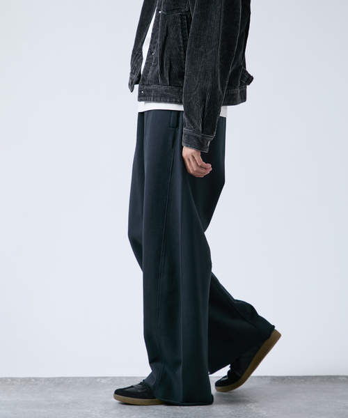 B.C STOCK（ベーセーストック）の「3D BAGGY スウェットパンツ（スウェットパンツ・メンズ・ブラック/アイボリー/グレー/チャコールグレー・LARGE/MEDIUM）」の10枚目の写真