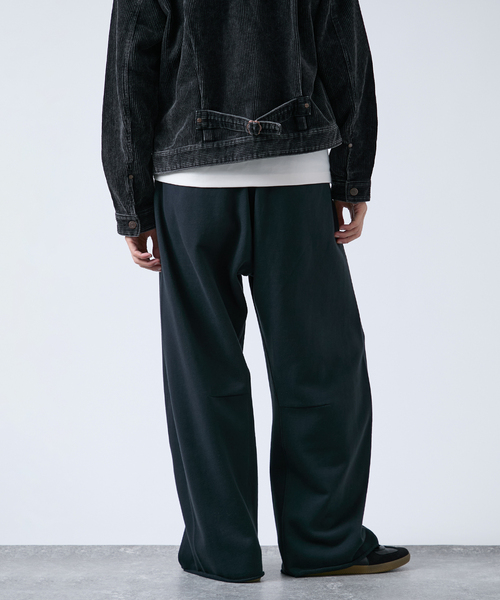 B.C STOCK（ベーセーストック）の「3D BAGGY スウェットパンツ（スウェットパンツ・メンズ・ブラック/アイボリー/グレー/チャコールグレー・LARGE/MEDIUM）」の9枚目の写真