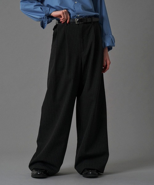ONCILY（オンシェリー）の「【SET UP可能】TWO-TUCK BAGGY SLACKS / ツータックバギースラックス（スラックス・メンズ・ブラック/ネイビー/ブラウン系その他/ブラック系その他・LARGE/MEDIUM/SMALL）」の7枚目の写真