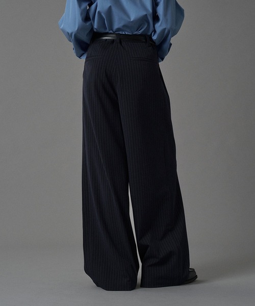 ONCILY（オンシェリー）の「【SET UP可能】TWO-TUCK BAGGY SLACKS / ツータックバギースラックス（スラックス・メンズ・ブラック/ネイビー/ブラウン系その他/ブラック系その他・LARGE/MEDIUM/SMALL）」の18枚目の写真