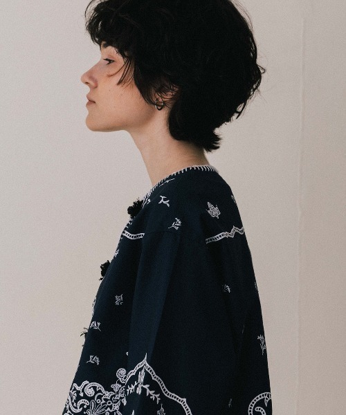 CREDONA(クレドナ)の「VENEZIA LACE BLOUSE/ヴェネツィアレースブラウス(シャツ/ブラウス・レディース・ネイビー/ホワイト・FREE)」の6枚目の写真